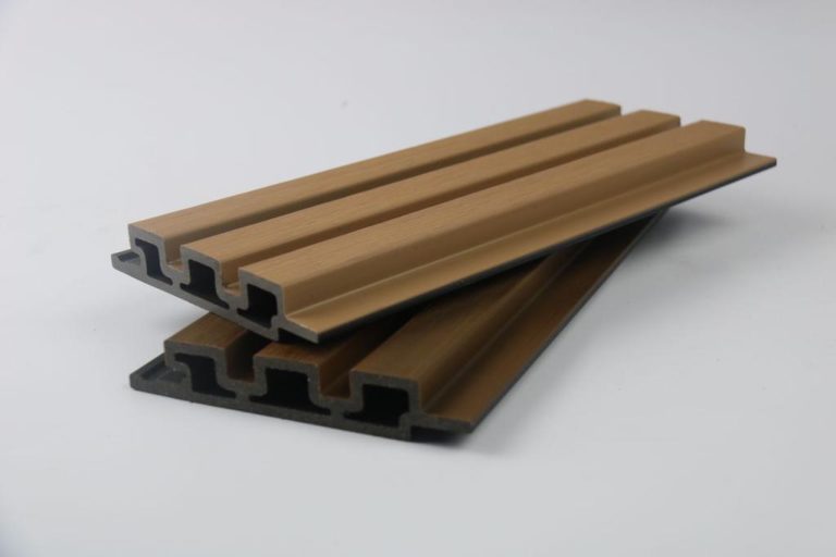 Removing PVC Panels Without Damaging Walls: Expert Tips